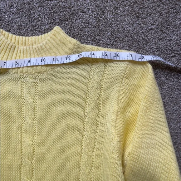 Elegant Cream Cable Knit Sweater Set - Picture 4 of 10